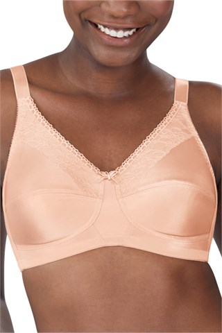 Amoena Nancy Bra in Blush on Model