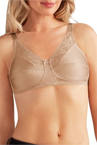 Amoena Nancy Bra in Sand on Model
