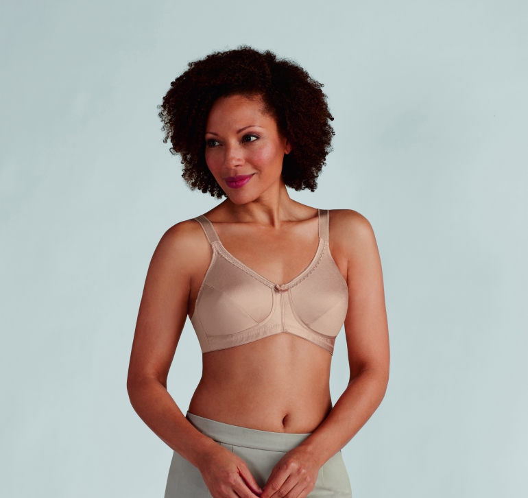 Amoena 2004 Rita Bra Beige