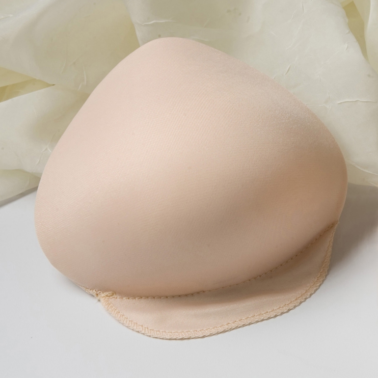 Nearly Me 420 Casual Triangle Lightweight Breast Form